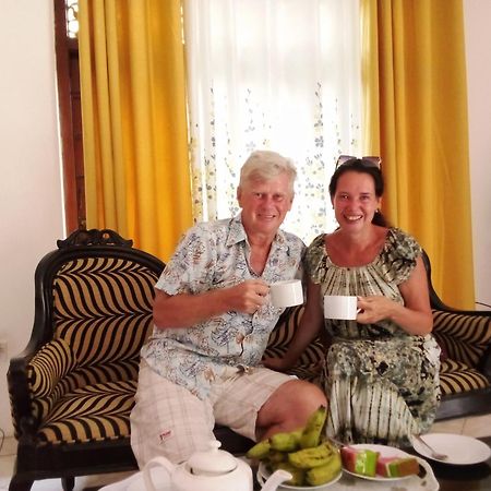 Jaya Home Stay Тангале Екстериор снимка