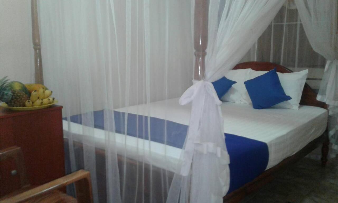 Jaya Home Stay Тангале Екстериор снимка