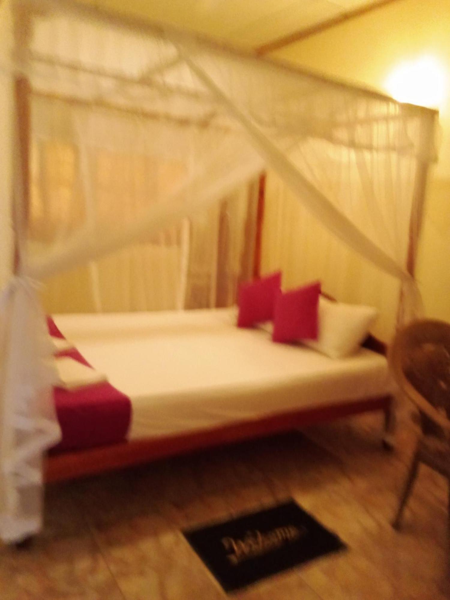Jaya Home Stay Тангале Екстериор снимка