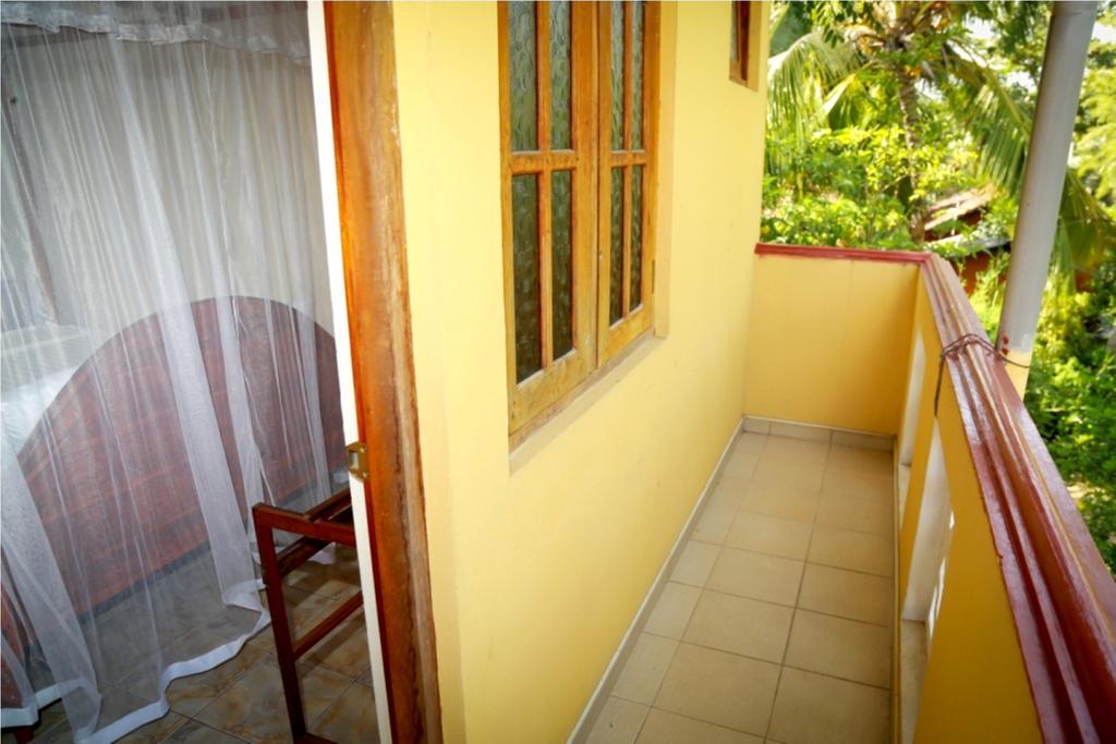Jaya Home Stay Тангале Екстериор снимка
